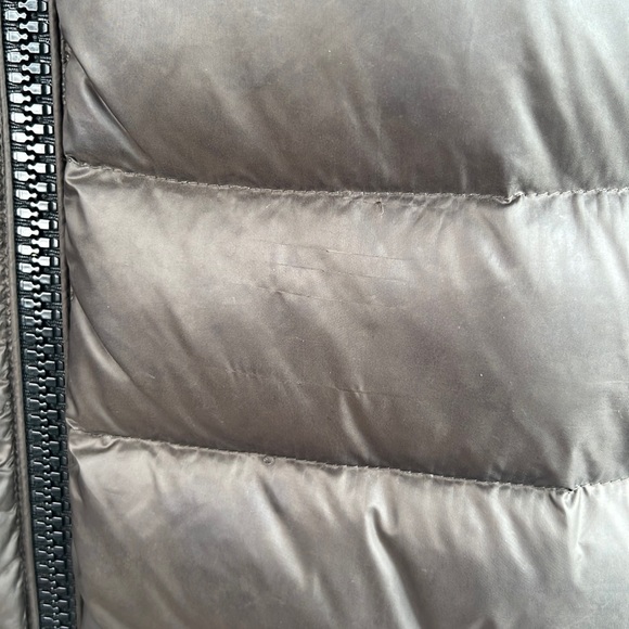 Moncler Drawstring-Back Puffer Jacket Olive Green “Chambly” Long Puffer Coat - Picture 14 of 16